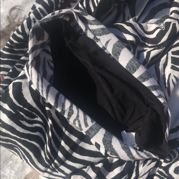 Body Central Dress - Picture 6 of 7